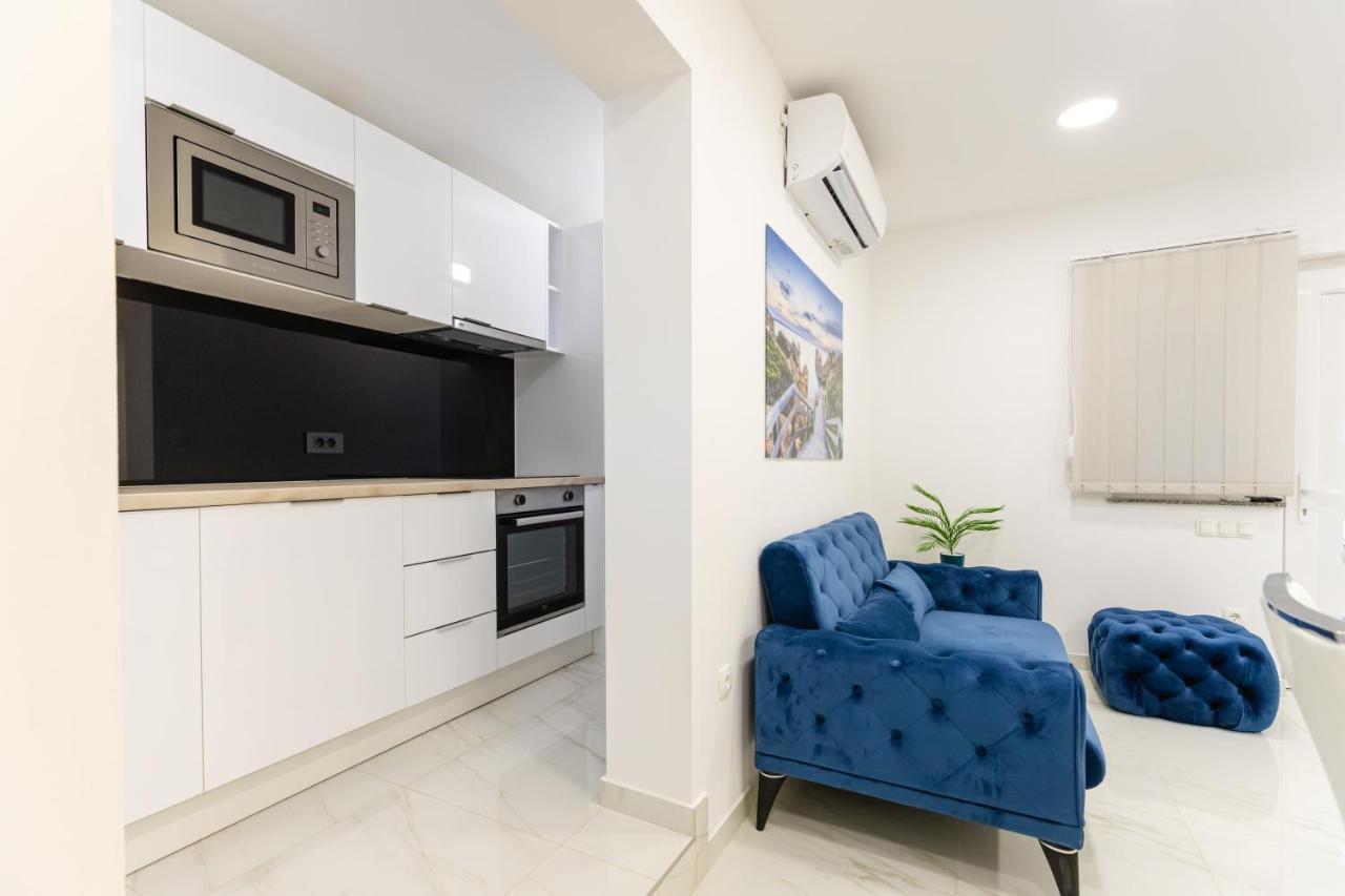 Apartman Laura Vir Exterior photo